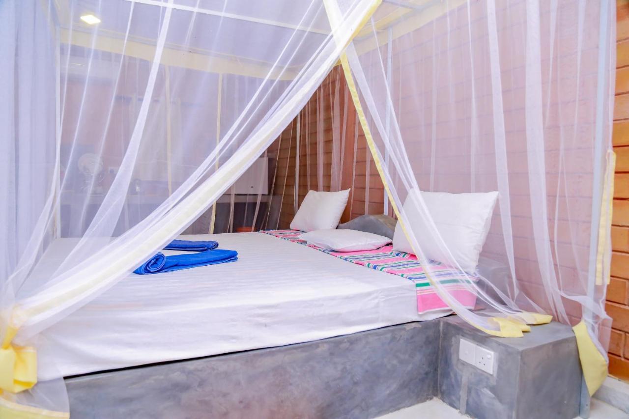 Greenery Lanka Villa อูนาวาตูนา ภายนอก รูปภาพ