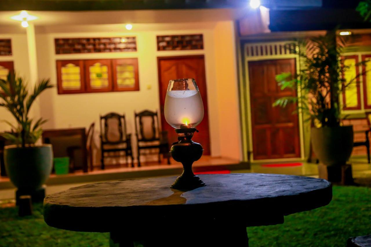 Greenery Lanka Villa อูนาวาตูนา ภายนอก รูปภาพ